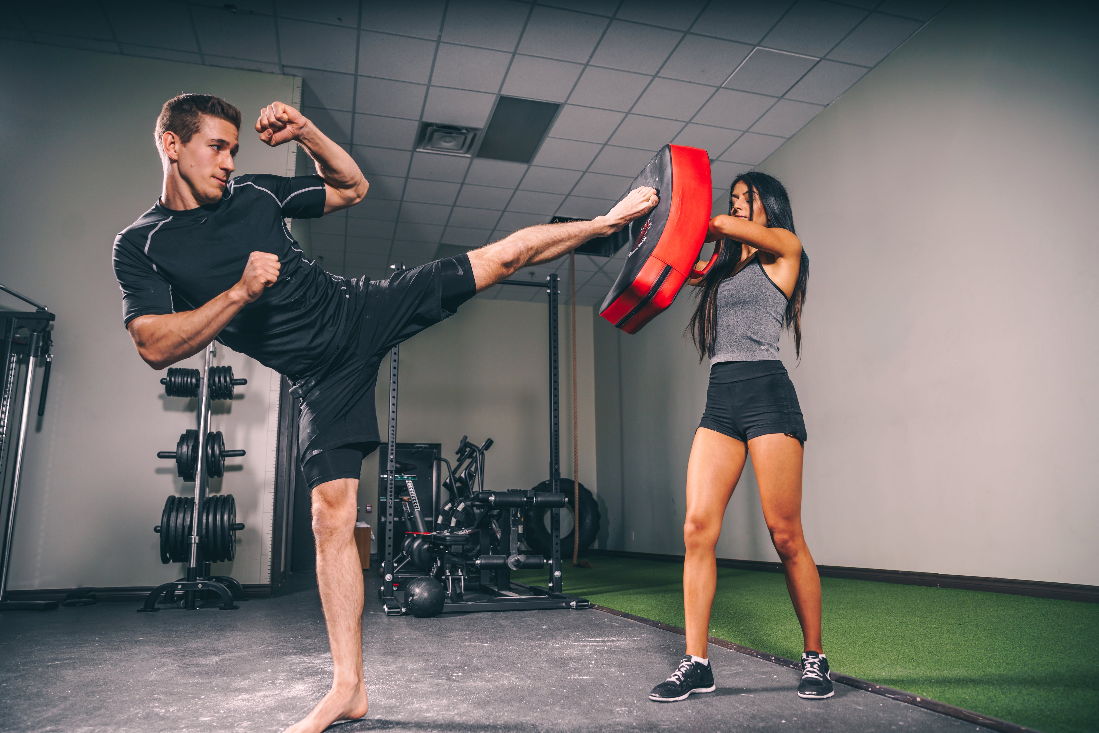 Train Smarter. Get Stronger. Feel Better.
Discover premium fitness equipment and workout essentials designed to help you build strength, improve endurance, and achieve your fitness goals from the comfort of your home. 💪🔥